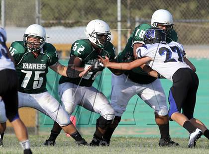 Thumbnail 2 in Windward vs. Hamilton photogallery.