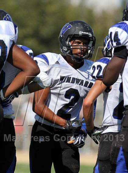Thumbnail 2 in Windward vs. Hamilton photogallery.