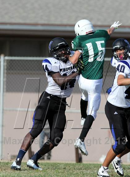 Thumbnail 1 in Windward vs. Hamilton photogallery.