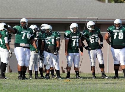 Thumbnail 2 in Windward vs. Hamilton photogallery.