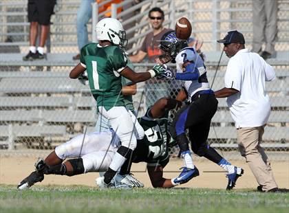Thumbnail 2 in Windward vs. Hamilton photogallery.