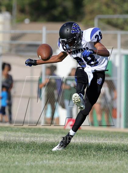 Thumbnail 1 in Windward vs. Hamilton photogallery.