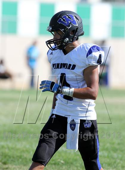 Thumbnail 2 in Windward vs. Hamilton photogallery.
