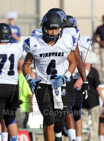 Thumbnail 3 in Windward vs. Hamilton photogallery.