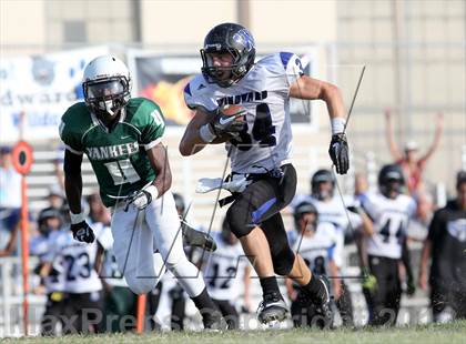 Thumbnail 1 in Windward vs. Hamilton photogallery.