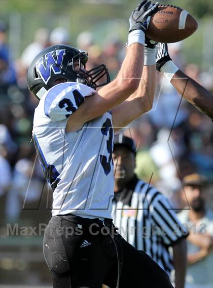Thumbnail 1 in Windward vs. Hamilton photogallery.