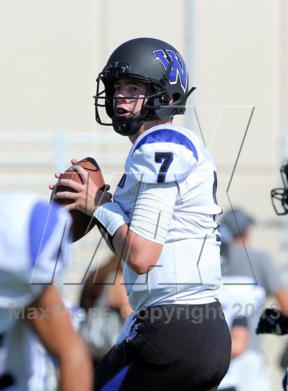 Thumbnail 3 in Windward vs. Hamilton photogallery.