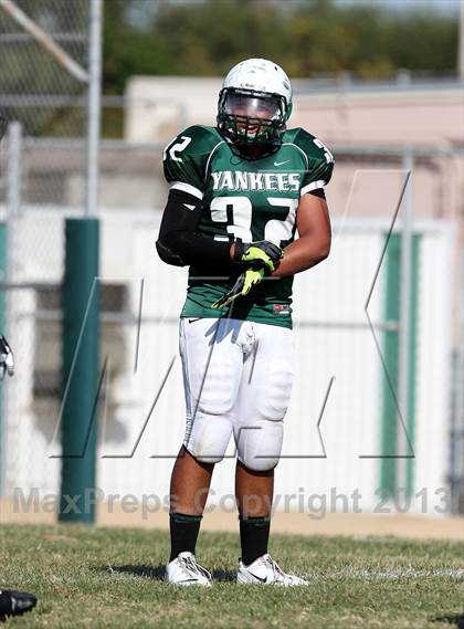 Thumbnail 3 in Windward vs. Hamilton photogallery.