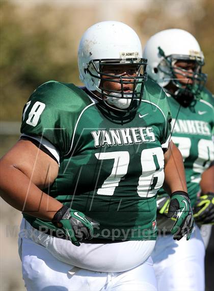 Thumbnail 1 in Windward vs. Hamilton photogallery.