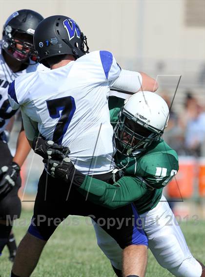 Thumbnail 2 in Windward vs. Hamilton photogallery.