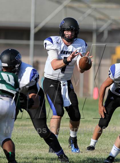 Thumbnail 2 in Windward vs. Hamilton photogallery.