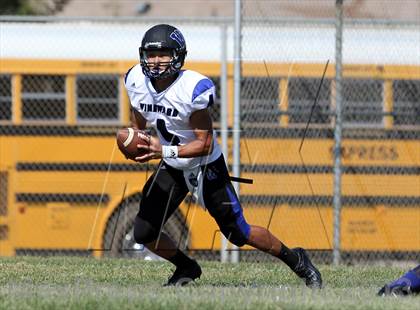 Thumbnail 1 in Windward vs. Hamilton photogallery.