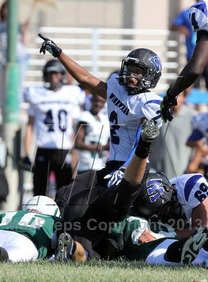 Thumbnail 3 in Windward vs. Hamilton photogallery.