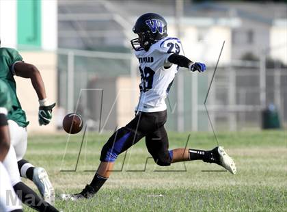 Thumbnail 1 in Windward vs. Hamilton photogallery.