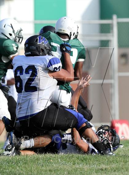 Thumbnail 2 in Windward vs. Hamilton photogallery.