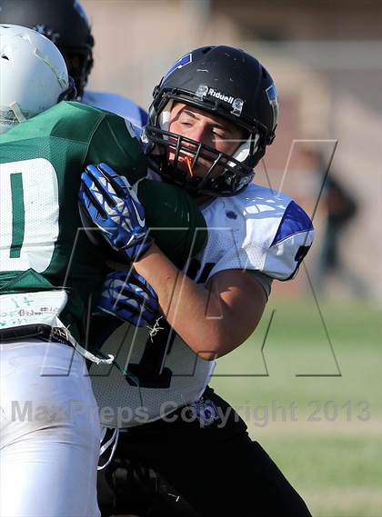 Thumbnail 2 in Windward vs. Hamilton photogallery.