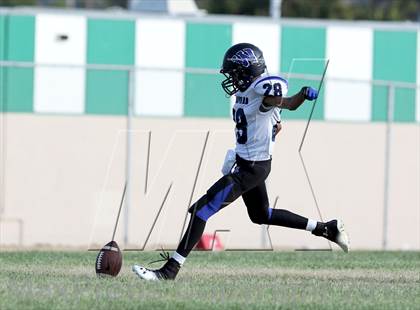 Thumbnail 2 in Windward vs. Hamilton photogallery.