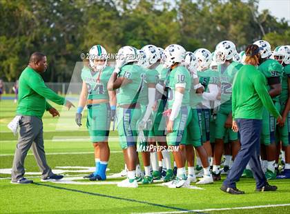 Thumbnail 1 in Hernando vs. Sumner (Kickoff Classic) photogallery.