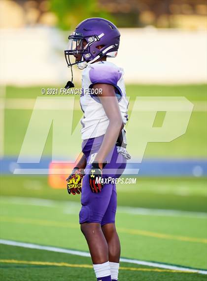 Thumbnail 3 in Hernando vs. Sumner (Kickoff Classic) photogallery.