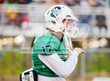 Thumbnail 1 in Hernando vs. Sumner (Kickoff Classic) photogallery.