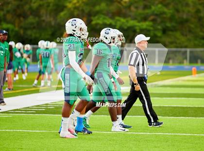 Thumbnail 1 in Hernando vs. Sumner (Kickoff Classic) photogallery.