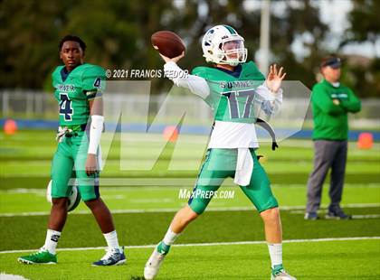 Thumbnail 2 in Hernando vs. Sumner (Kickoff Classic) photogallery.
