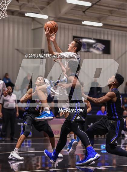 Thumbnail 3 in The First Academy vs. Hagerty (Kalyn High Master’s Classic) photogallery.