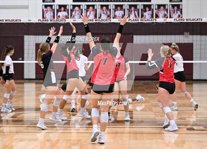 Thumbnail 1 in Coppell @ Plano photogallery.