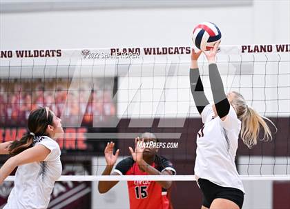 Thumbnail 1 in Coppell @ Plano photogallery.