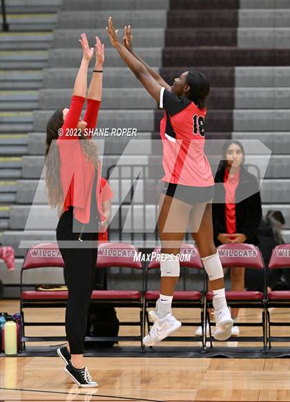 Thumbnail 2 in Coppell @ Plano photogallery.
