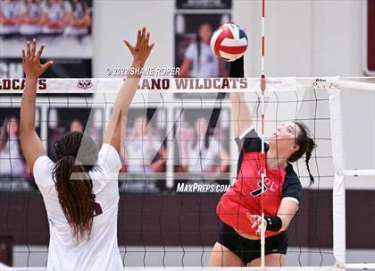 Thumbnail 3 in Coppell @ Plano photogallery.