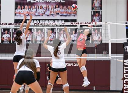 Thumbnail 1 in Coppell @ Plano photogallery.