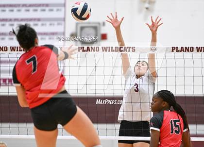 Thumbnail 2 in Coppell @ Plano photogallery.