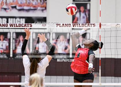 Thumbnail 2 in Coppell @ Plano photogallery.