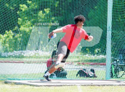 Thumbnail 1 in UIL 5A & 6A Area 05/06 Track Meet photogallery.