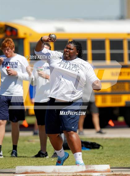 Thumbnail 3 in UIL 5A & 6A Area 05/06 Track Meet photogallery.