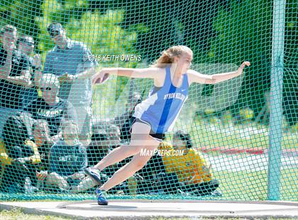 Thumbnail 1 in UIL 5A & 6A Area 05/06 Track Meet photogallery.