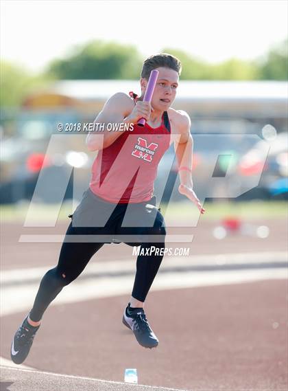 Thumbnail 2 in UIL 5A & 6A Area 05/06 Track Meet photogallery.