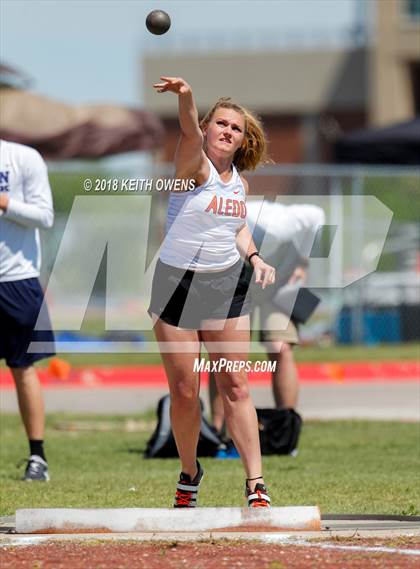 Thumbnail 1 in UIL 5A & 6A Area 05/06 Track Meet photogallery.