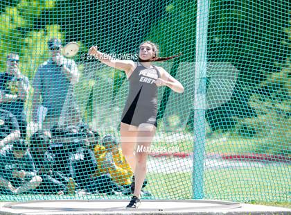 Thumbnail 1 in UIL 5A & 6A Area 05/06 Track Meet photogallery.