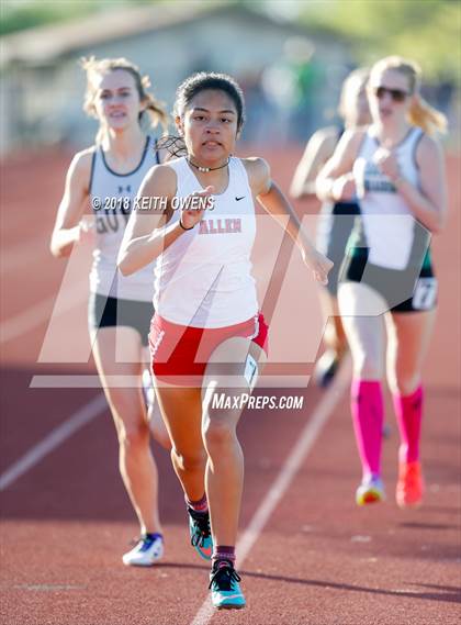 Thumbnail 2 in UIL 5A & 6A Area 05/06 Track Meet photogallery.