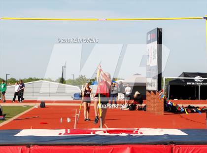 Thumbnail 2 in UIL 5A & 6A Area 05/06 Track Meet photogallery.