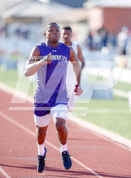 Thumbnail 2 in UIL 5A & 6A Area 05/06 Track Meet photogallery.