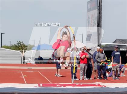 Thumbnail 1 in UIL 5A & 6A Area 05/06 Track Meet photogallery.