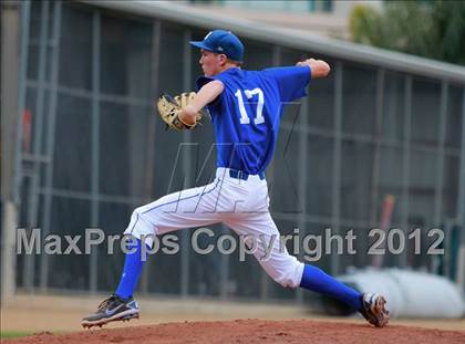 Thumbnail 2 in La Costa Canyon vs. Rancho Bernardo (CIF SDS D2 Final) photogallery.