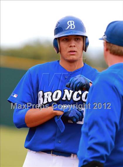 Thumbnail 2 in La Costa Canyon vs. Rancho Bernardo (CIF SDS D2 Final) photogallery.