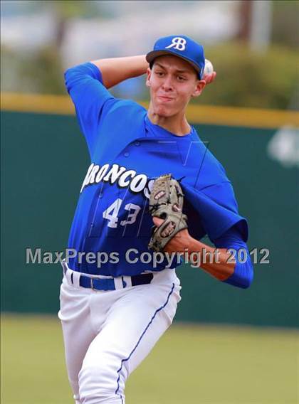 Thumbnail 2 in La Costa Canyon vs. Rancho Bernardo (CIF SDS D2 Final) photogallery.