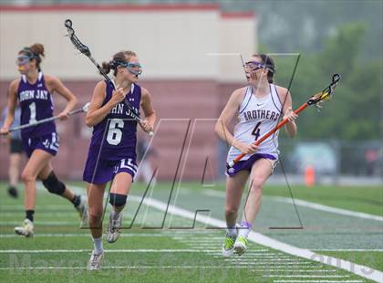 Thumbnail 2 in Christian Brothers Academy vs John Jay (NYSPHSAA Class B Semifinal) photogallery.