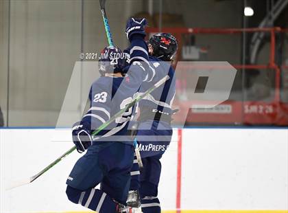 Thumbnail 3 in Hoosac @ Kent photogallery.