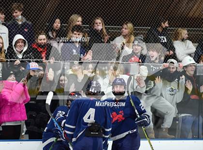 Thumbnail 1 in Hoosac @ Kent photogallery.